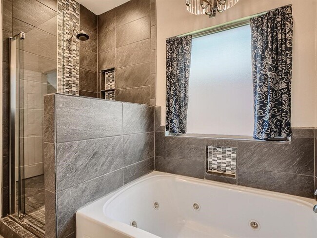 Building Photo - 21643 Manitou Falls Ln