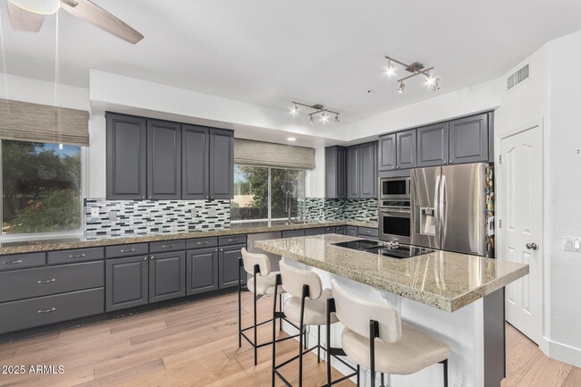 Building Photo - 11368 N 131st Pl