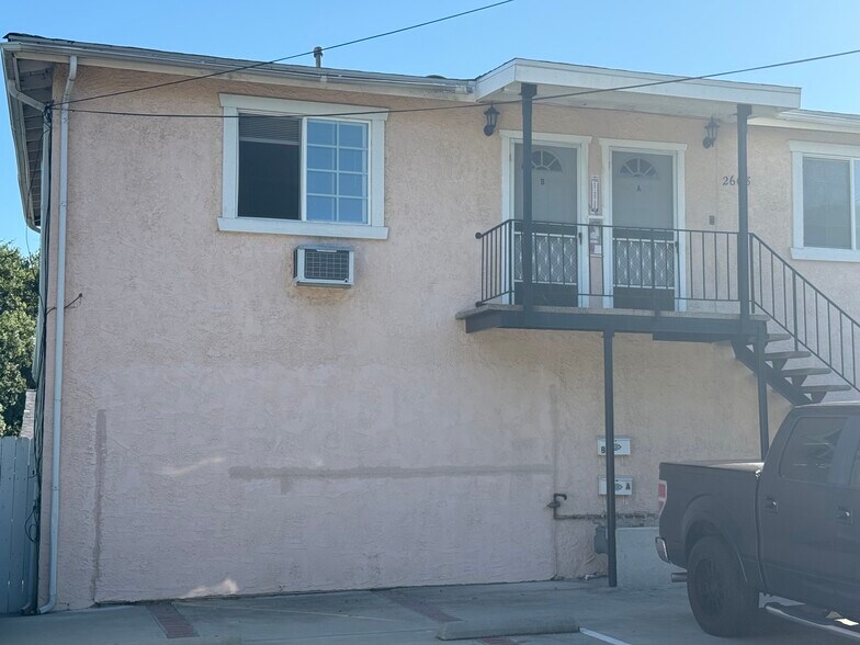Building Photo - 2608 Manhattan Ave