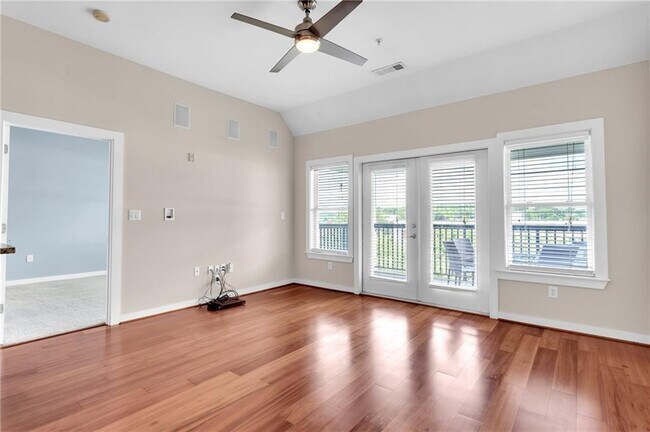 Building Photo - 870 Inman Vlg Pkwy NE