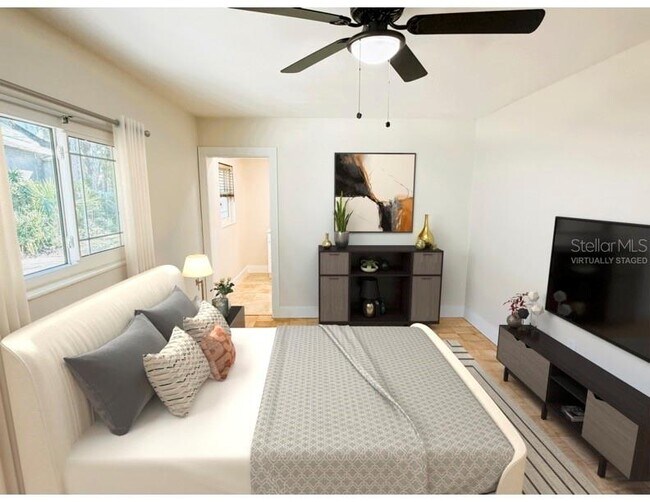 Building Photo - 4640 W Lamb Ave