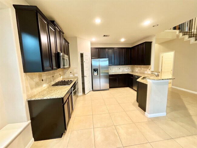 Building Photo - 26954 Mustang Retreat Ln