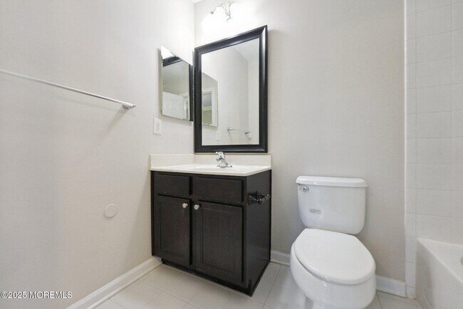 Building Photo - 102 Warbler Way