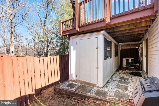 Building Photo - 19264 Wheatfield Terrace