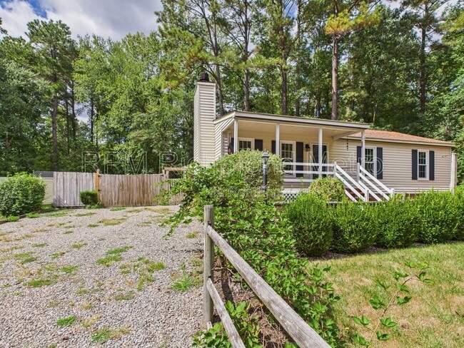 Building Photo - 11220 Sunfield Dr
