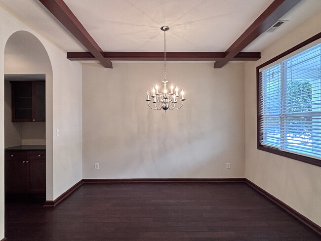Building Photo - 3244 Groveshire Dr