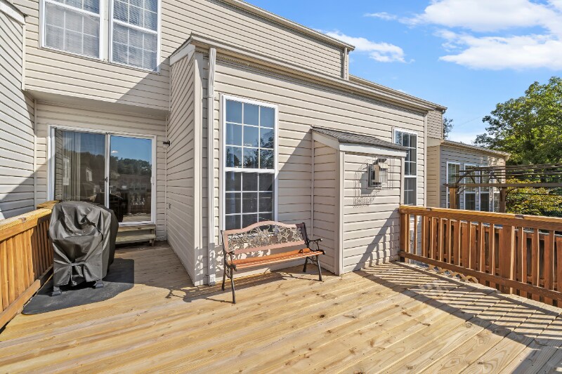 Building Photo - 520 Terrapin Terrace