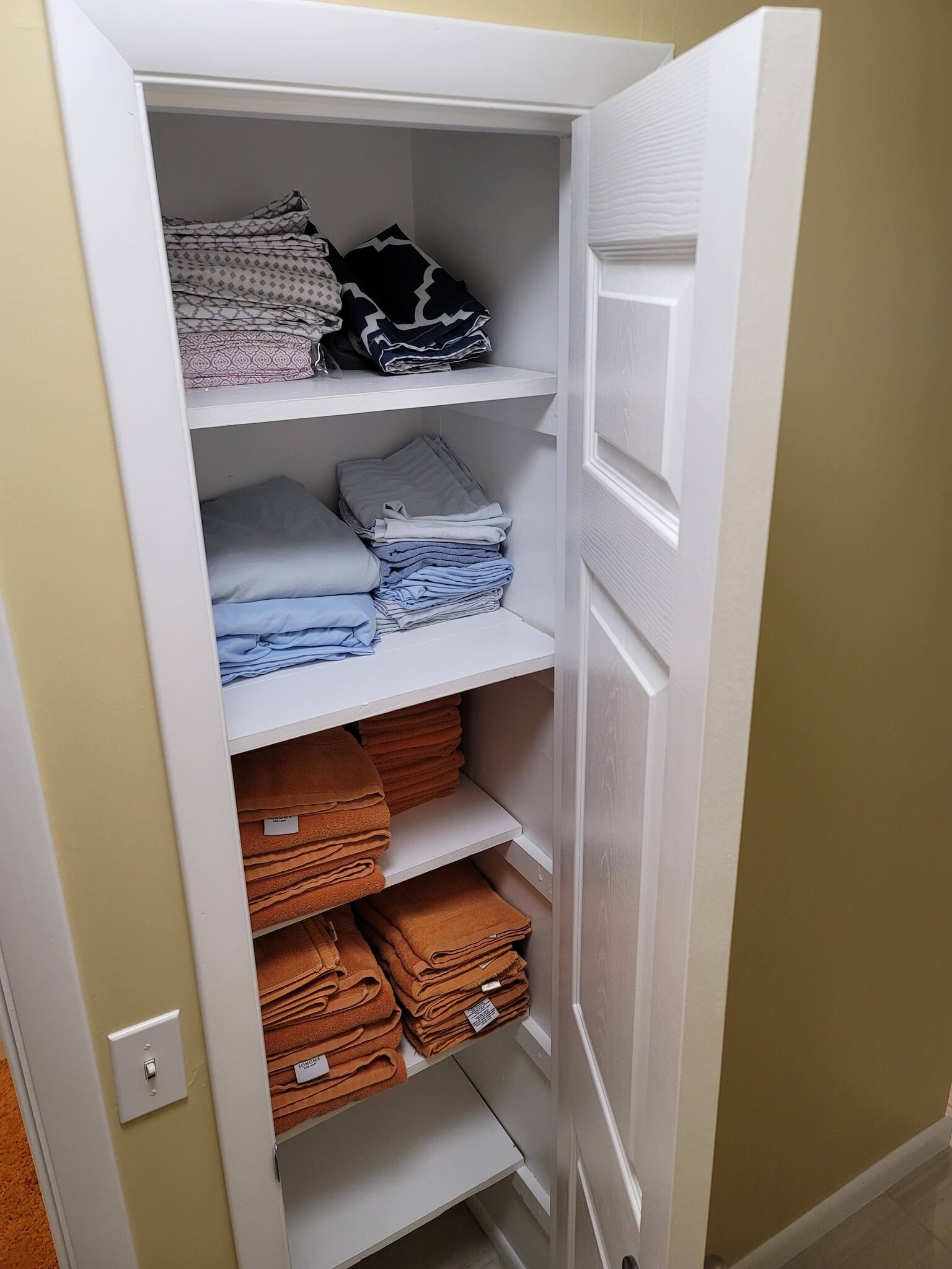 Furnished - 3306 Briar Oak St