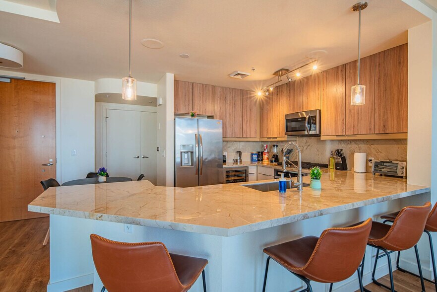 Building Photo - 101 N 1st Ave