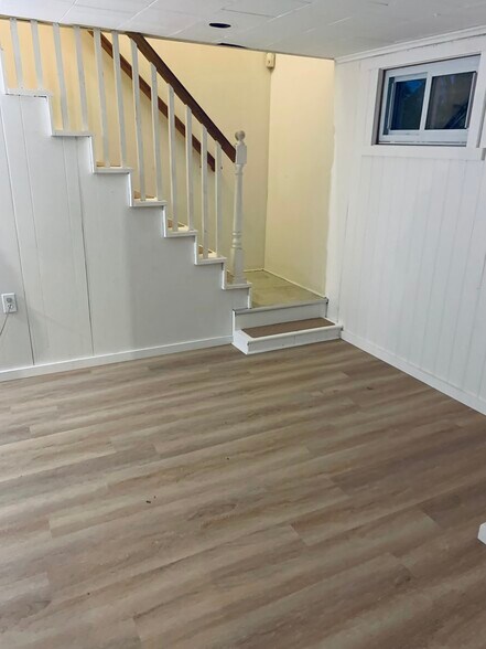 Building Photo - 644 Rosenthal Ave