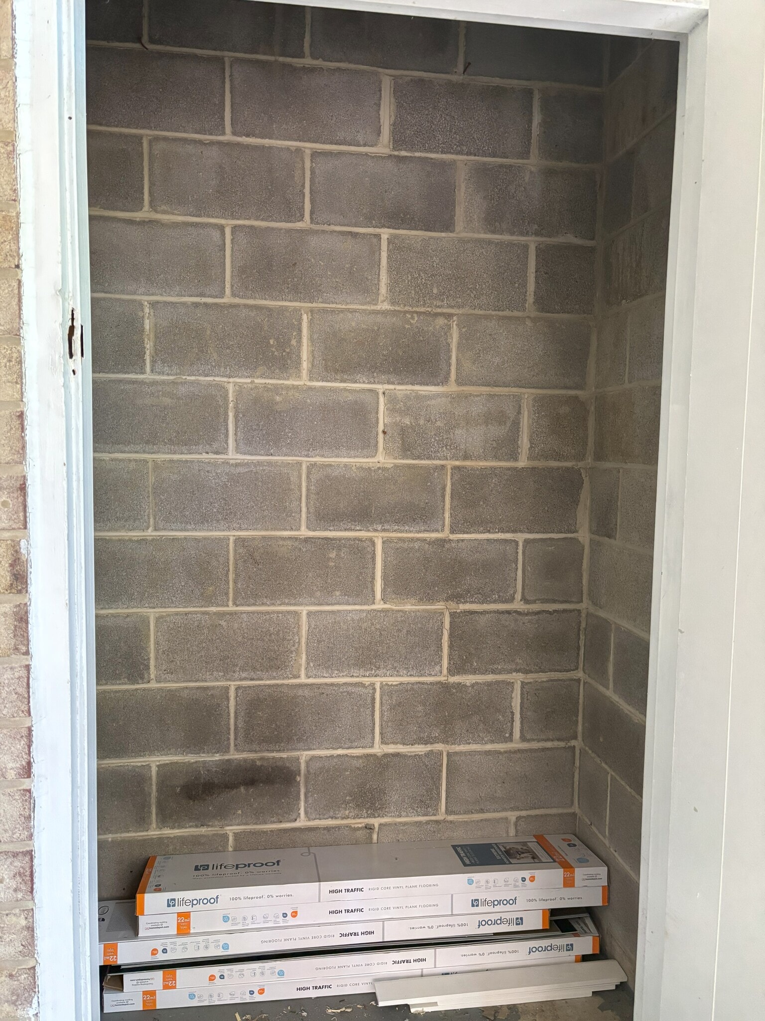 Outdoor storage closet - 818 Quince Orchard Blvd