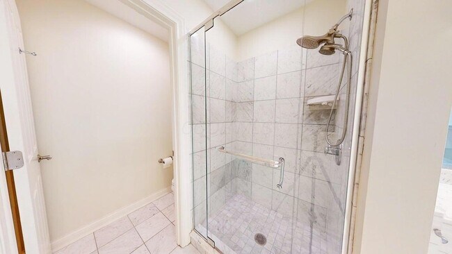 Building Photo - 5745 Newbank Cir