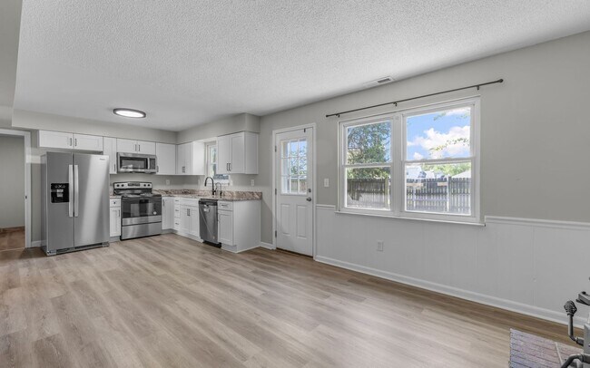 Building Photo - 4957 Aquarius Ct