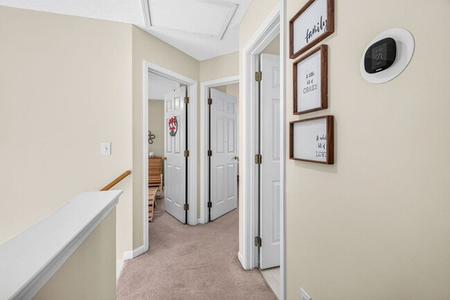 Building Photo - 139 Pointer Dr