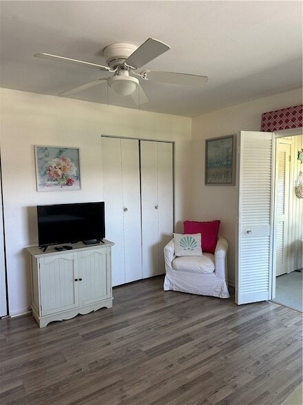 Building Photo - 16 Vista Palm Ln