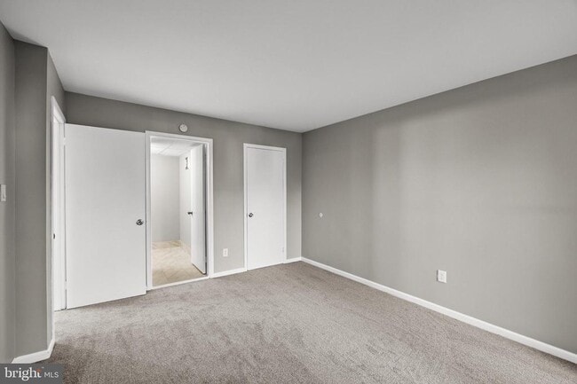 Building Photo - 25 S Church Rd