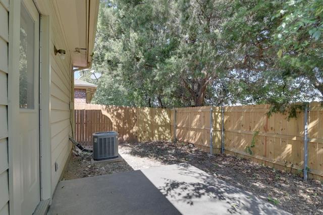 Building Photo - 1408 Melanie Trail