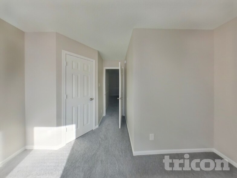 Building Photo - 2928 Youngberry Ct