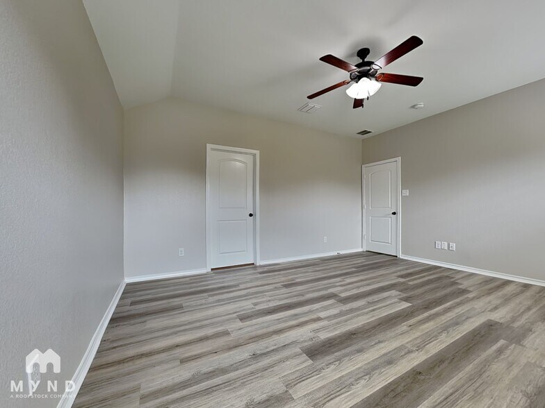 Building Photo - 126 Liberty Way