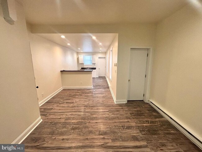 Building Photo - 2324 N Lambert St