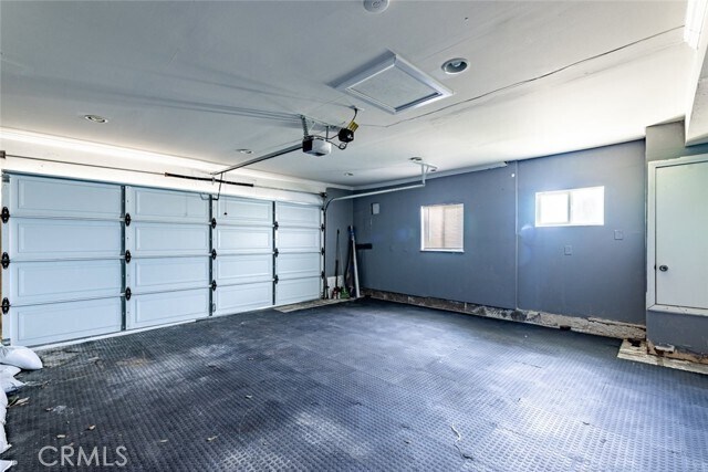 Building Photo - 24526 Calvert St