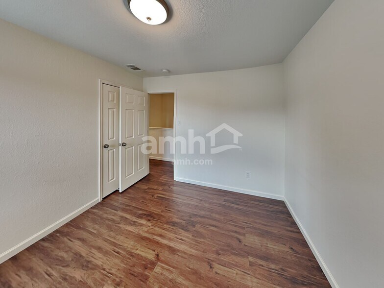 Building Photo - 4006 Carmel Ridge Way