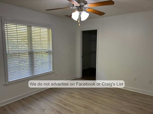 Building Photo - Sheffield Condominiums- Renwick Drive