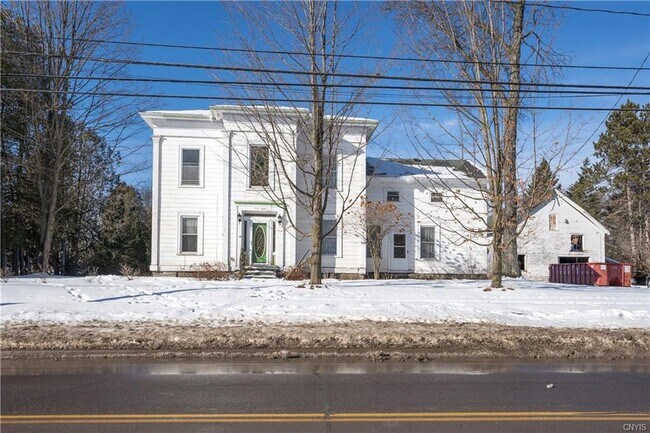 Primary Photo - 68 Bridge St