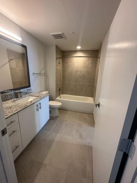 Building Photo - 3055 W 16th Ave