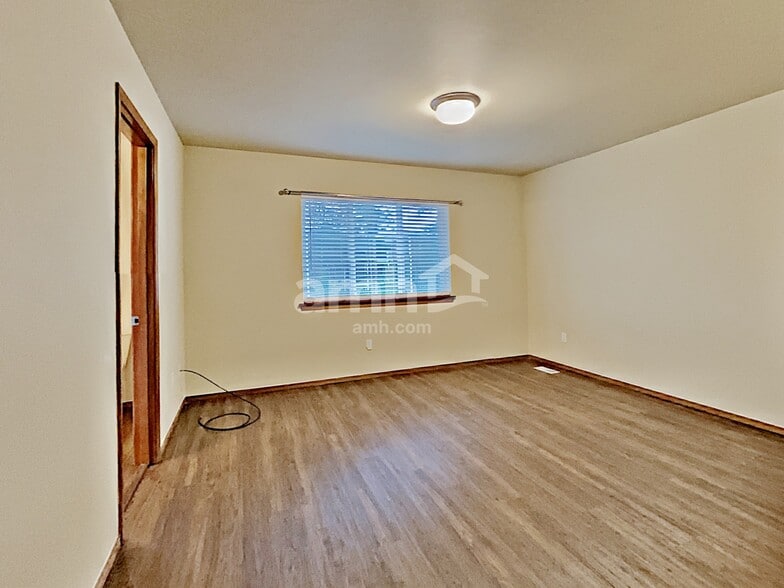 Building Photo - 9202 175th Street Ct E