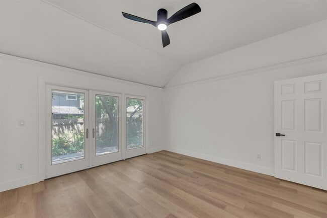 Building Photo - 1108 Pecan Creek Dr