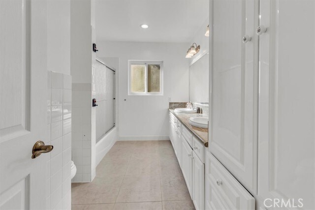 Building Photo - 8201 Clemens Ave