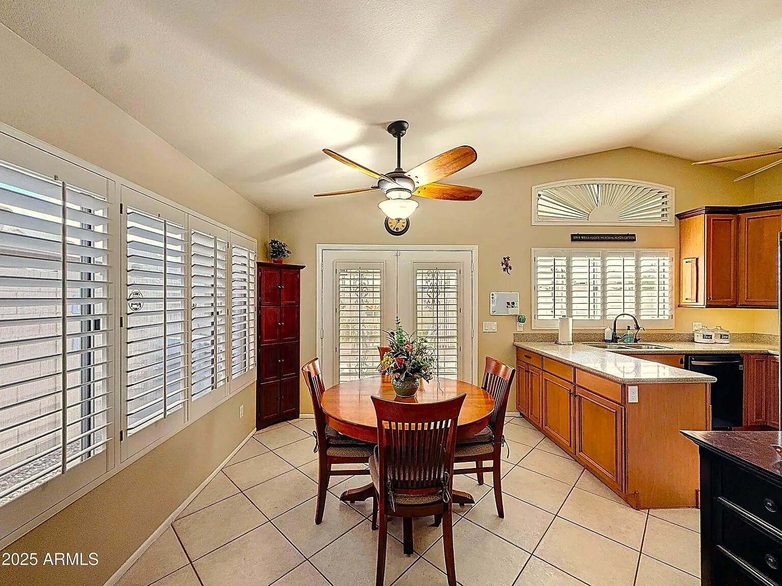 Building Photo - 4707 E Angela Dr