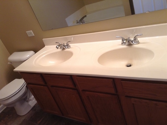 Building Photo - 2493 Monarchy Ln