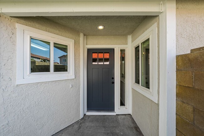 Building Photo - COMING SOON - Beautiful Highland Home