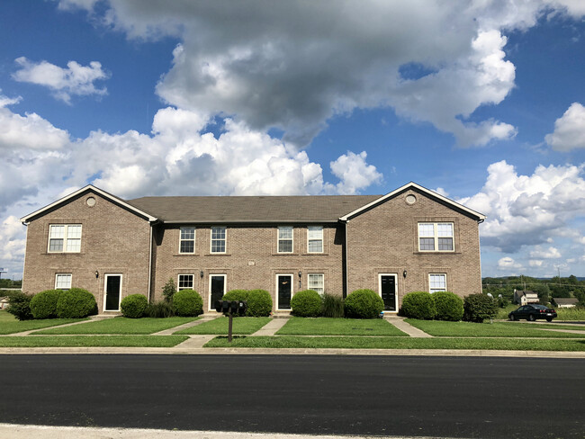 2 BR 1.5 Bath - 907 Weeping Willow Dr