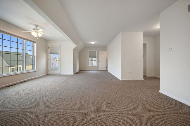 Building Photo - 93 Wyatt St