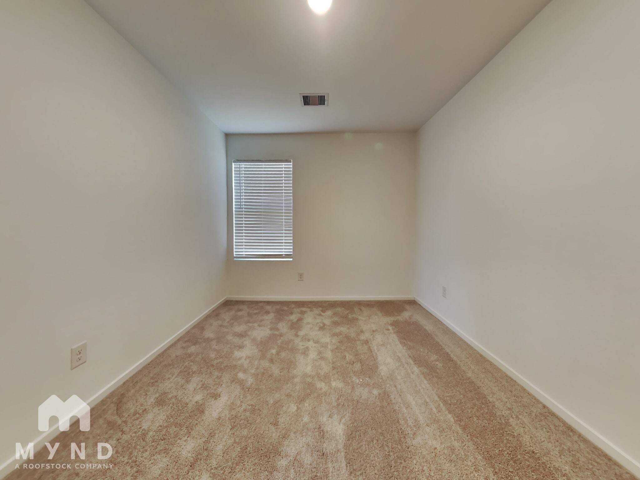 Building Photo - 18559 Cepagatti Dr