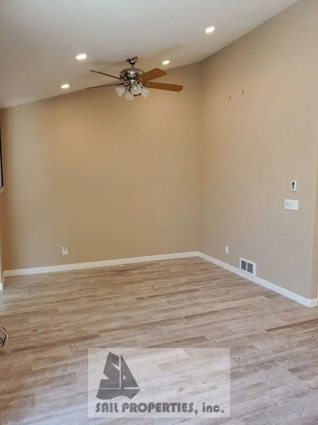 Building Photo - 17162 PCH #204
