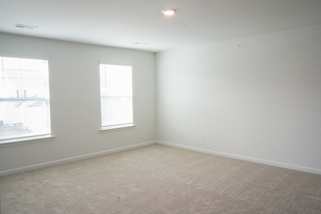 Building Photo - Available Soon!