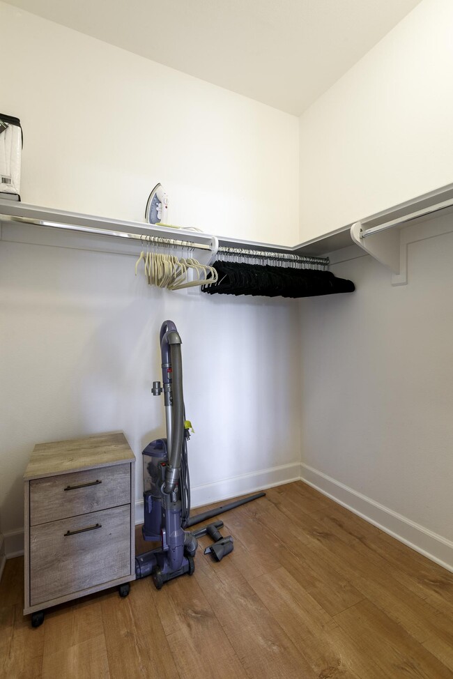 Large Walk In Closet for Your Wardrobe and Work Files - 150 Sanderling Ln