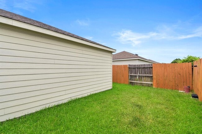 Building Photo - 3408 Glenmore Meadow Dr