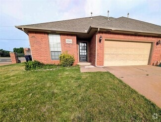 Building Photo - 17201 Cedar Dr