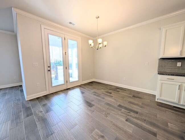 Building Photo - Cozy, Move-In Ready Home — North Myrtle Beach