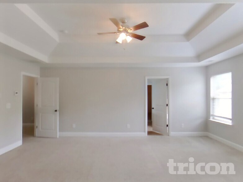 Building Photo - 1430 Stone Ridge Ct