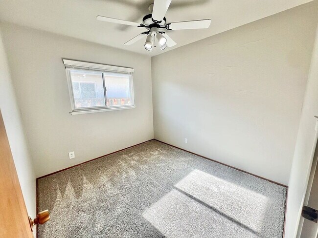 Building Photo - Prime San Jose Home with great backyard!