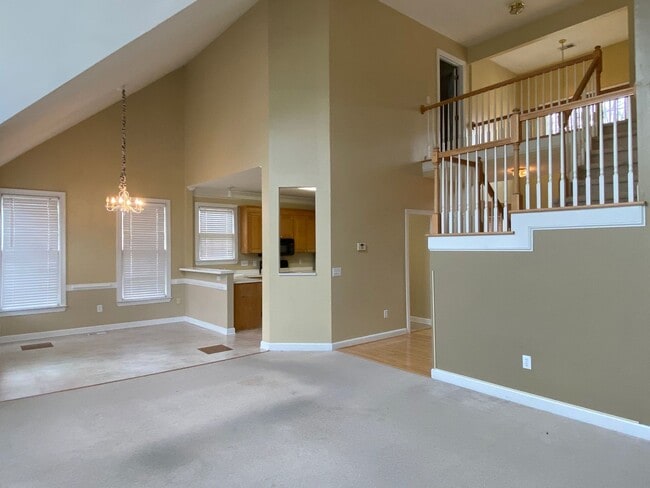 Building Photo - Orchard Farms, 4 Bedroom 2.5 Bath