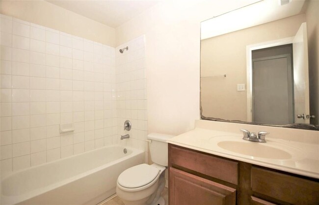 Building Photo - 1431 Penny Royal Ct