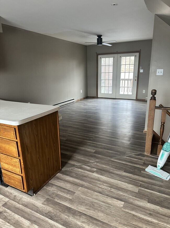 Building Photo - 175 Victoria Arms Cir