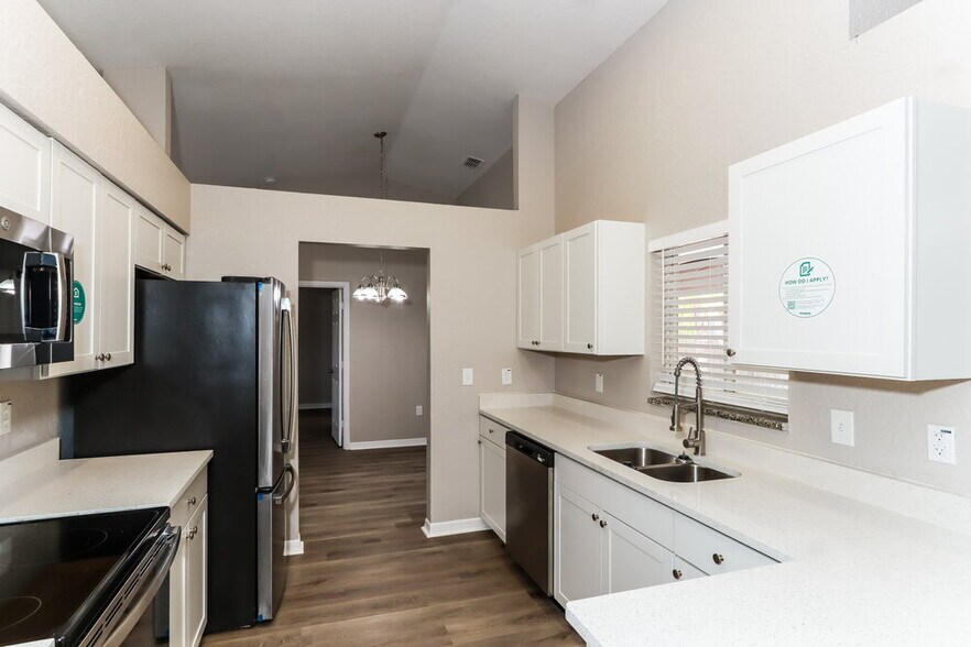 Building Photo - 4618 Great Blue Heron Dr